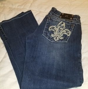 Miss Me Jean's preowned **BUNDLES AVAILABLE